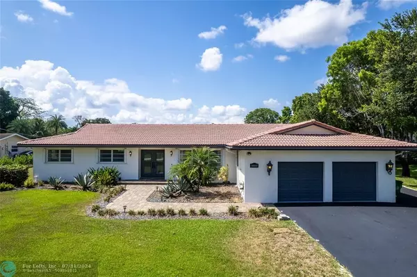 14444 SW 21st St, Davie, FL 33325