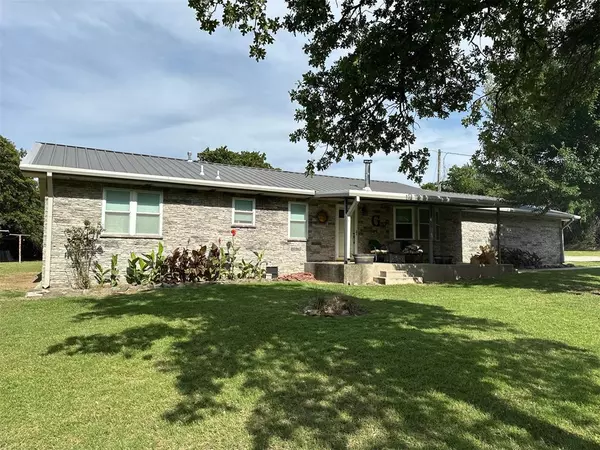 5612 Permian Drive, Newalla, OK 74857