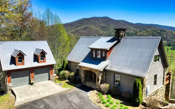 Hiawassee, GA 30546,1725 Sheep Cliff Road