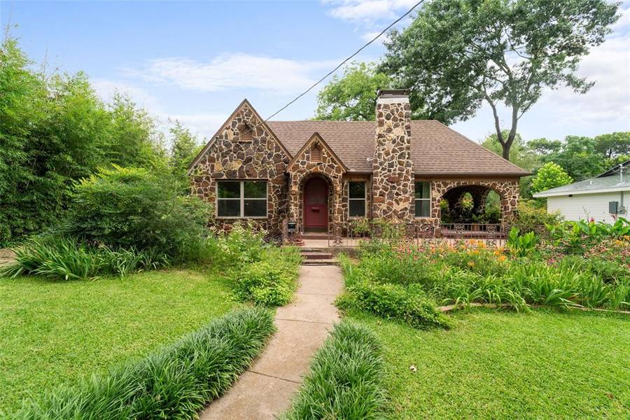 7043 Fairdale Avenue, Dallas, TX 75227