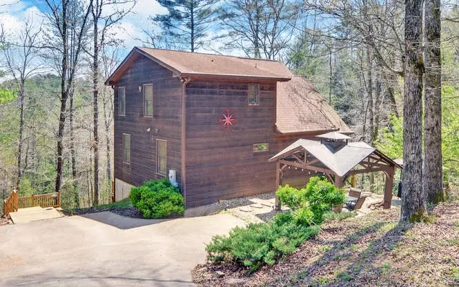 764 Ducktown Lane, Ellijay, GA 30540