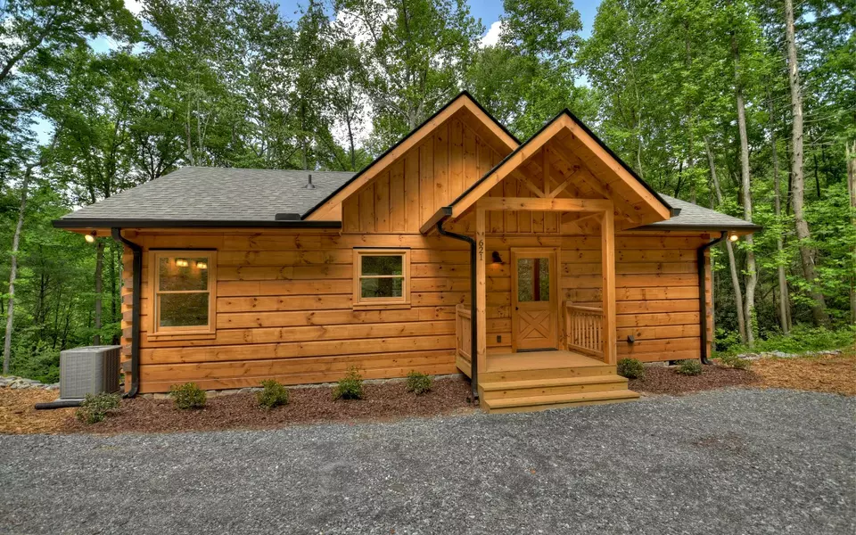 261 Frost Mountain Trail, Ellijay, GA 30536