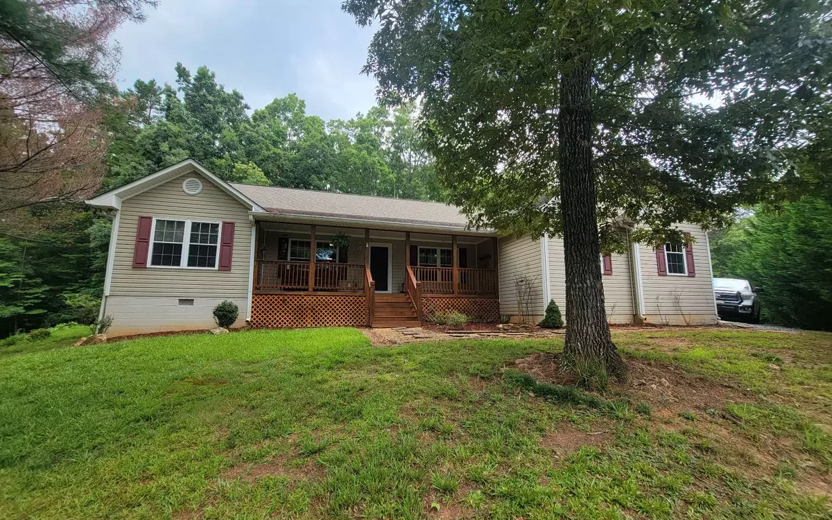 Warne, NC 28909,456 Quail Cove Circle