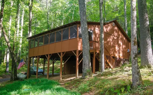 66 Toccoa Trail, Suches, GA 30572