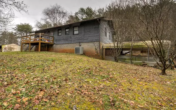 Copperhill, TN 37317,849 Golf Course Road