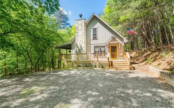 19 Blackberry Falls Lane, Ellijay, GA 30536