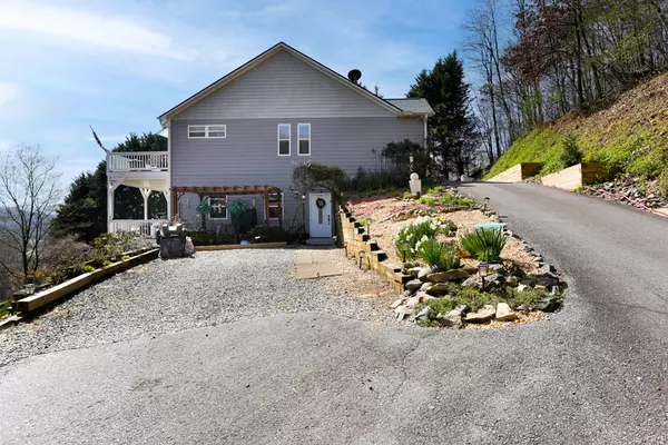 Hayesville, NC 28904,255 Ash Branch Circle