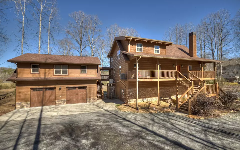 106 River Escape Trail, Cherry Log, GA 30540