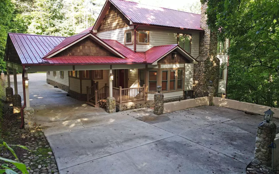 252 Creekmont Drive, Blairsville, GA 30512