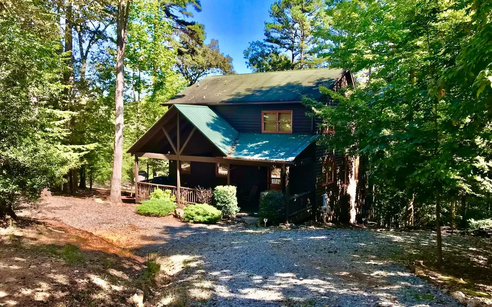 1576 Chase Mountain Road, Blue Ridge, GA 30513