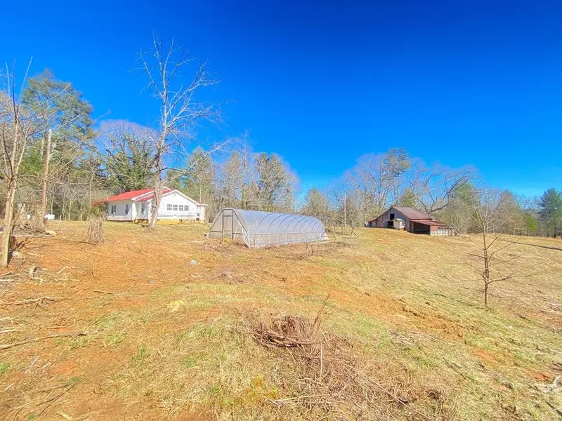 15 Possum Hollow Road, Mineral Bluff, GA 30560