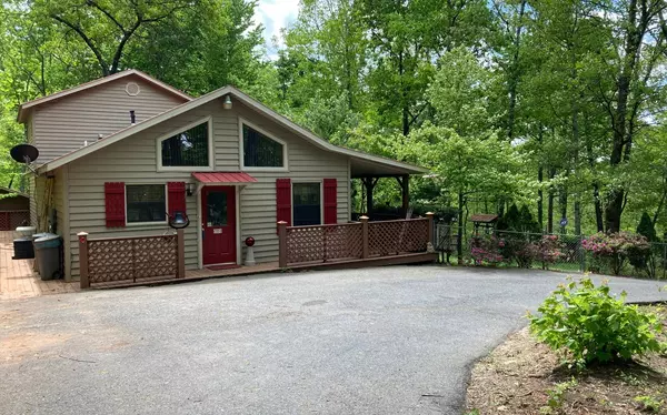 76 High Ridge Road, Murphy, NC 28906