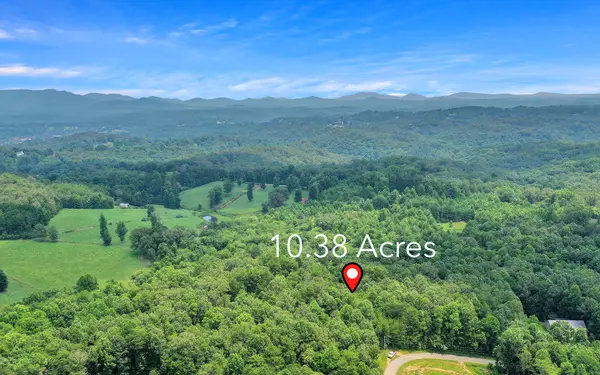 Mccaysville, GA 30555,Hill Top Circle