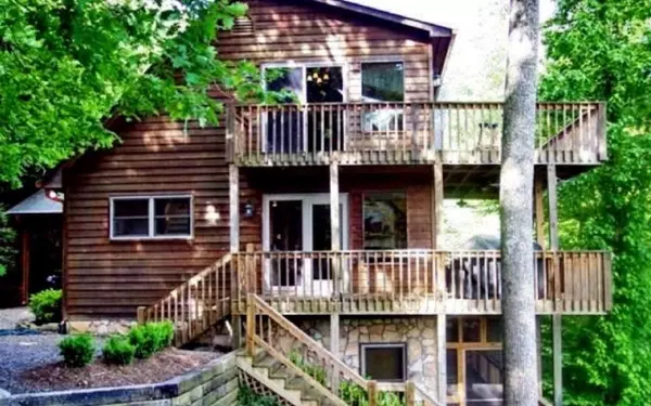 Murphy, NC 28906,851 Wilderness Lake Circle