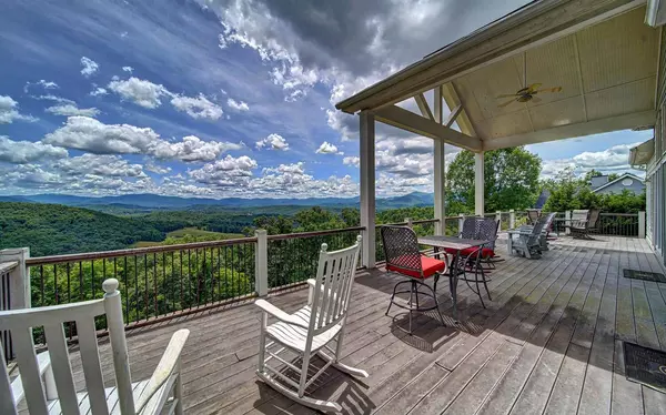 Blairsville, GA 30512,618 Mountain Top