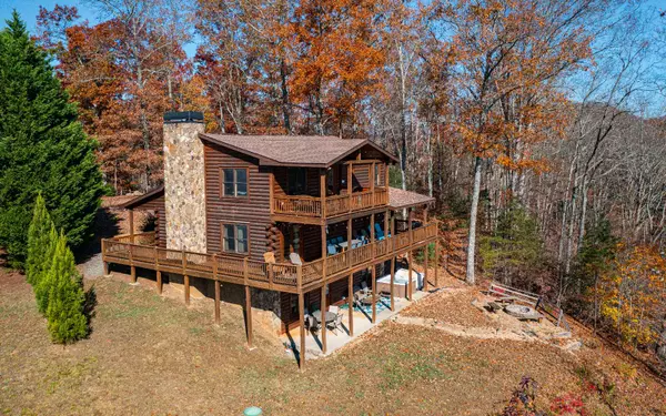 Mineral Bluff, GA 30559,375 Whippoorwill Walk Road