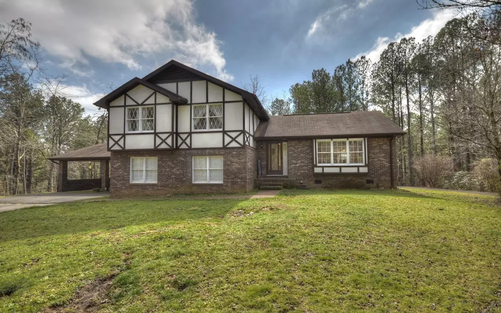 Copperhill, TN 37317,568 Cherokee Trail