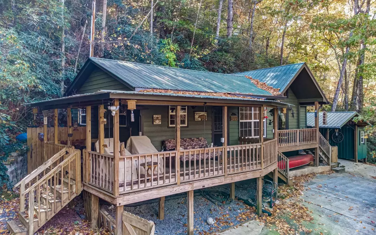 Hiawassee, GA 30546,1180 Ruby Lake Drive