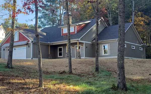 582 Fox Lake Road, Blairsville, GA 30512