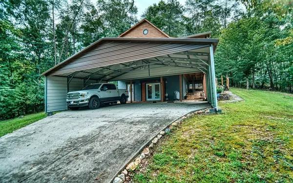 Young Harris, GA 30582,2554 Rustic Ridge Trail