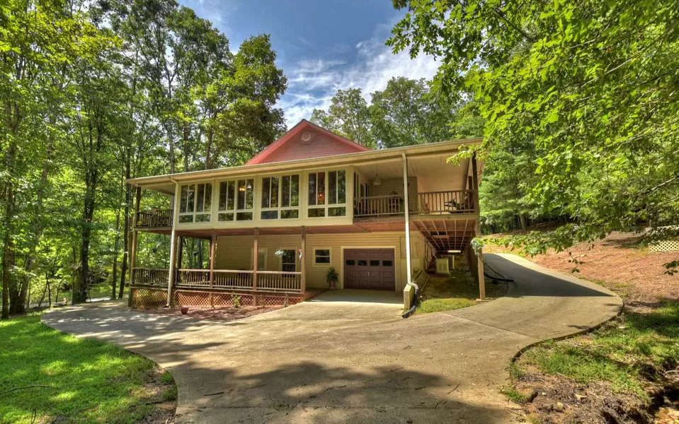 324 Beavers Cove Road, Morganton, GA 30560