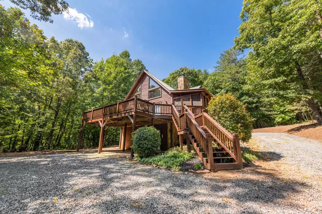 East Ellijay, GA 30536,159 Squirrel Hunting Road