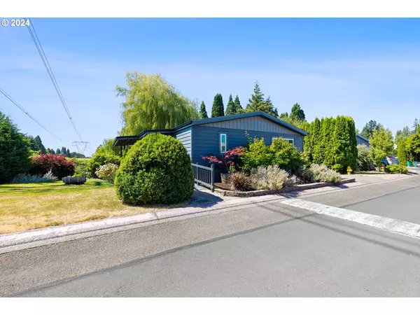 Hillsboro, OR 97006,8300 NE QUATAMA ST #65