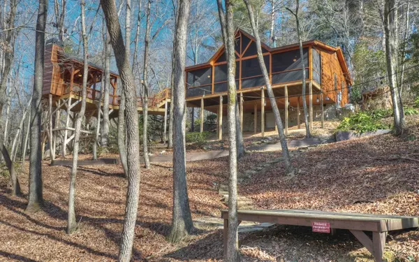 219 Jimmy D Court, Ellijay, GA 30540