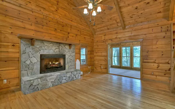 Cherry Log, GA 30522,488 Whispering Pine Lane