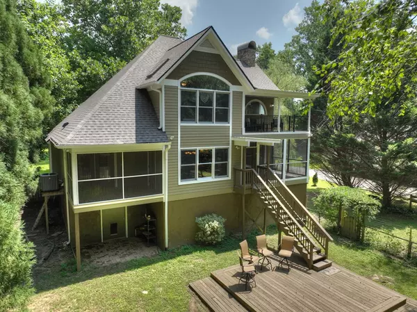 Ellijay, GA 30536,450 Cartecay River Run