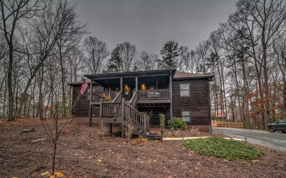 1514 Villa Drive, Ellijay, GA 30540