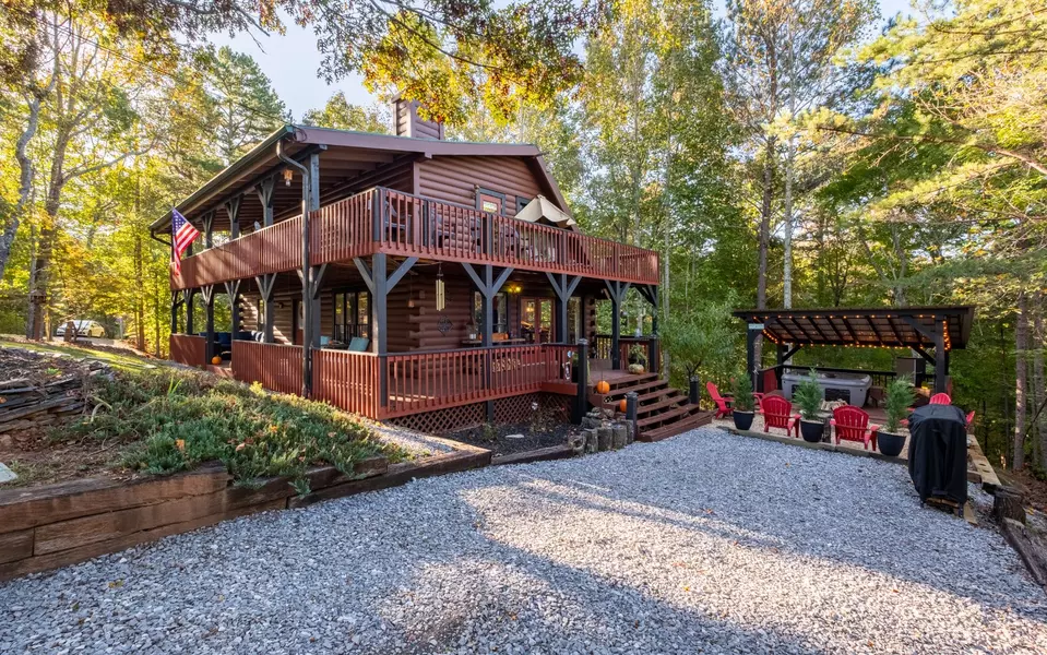 29 Lamar Drive, Ellijay, GA 30540