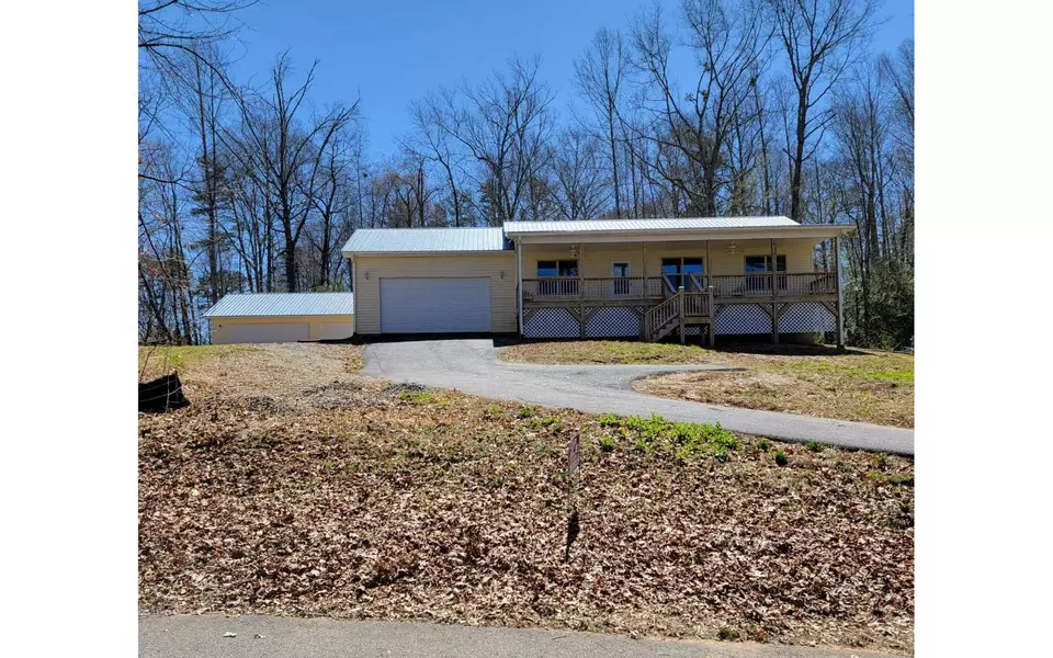 327 Piney Point Road, Blairsville, GA 30512