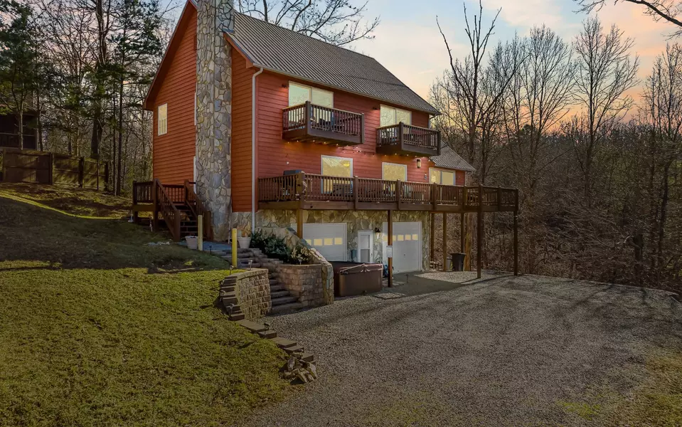 271 Zane Drive, Ellijay, GA 30540