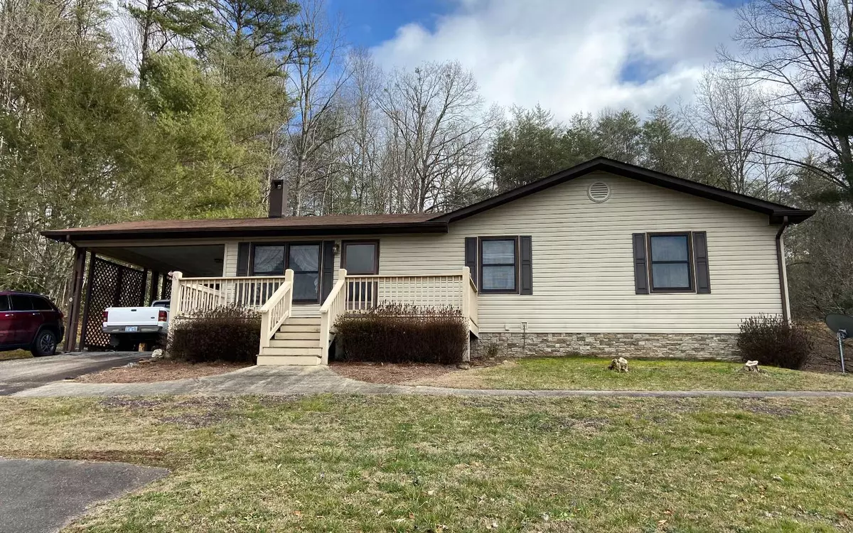 Hayesville, NC 28904,610 Cold Branch Road