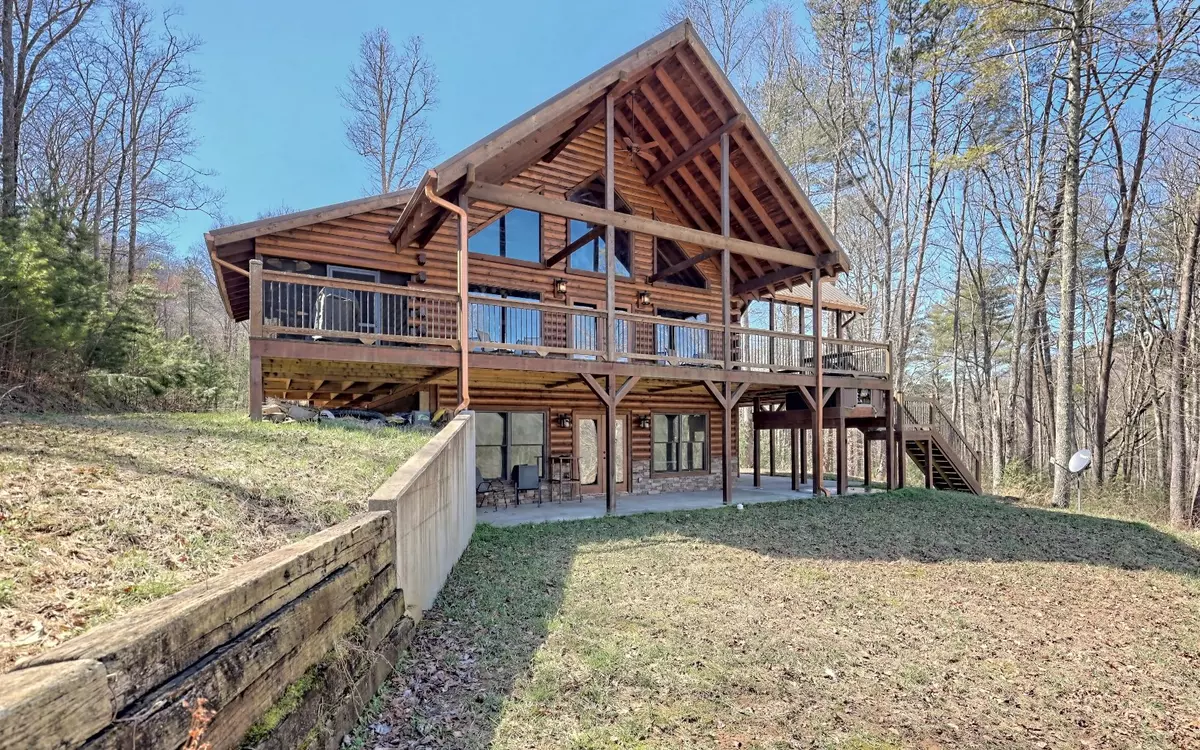 Hayesville, NC 28904,840 Lost River Trail