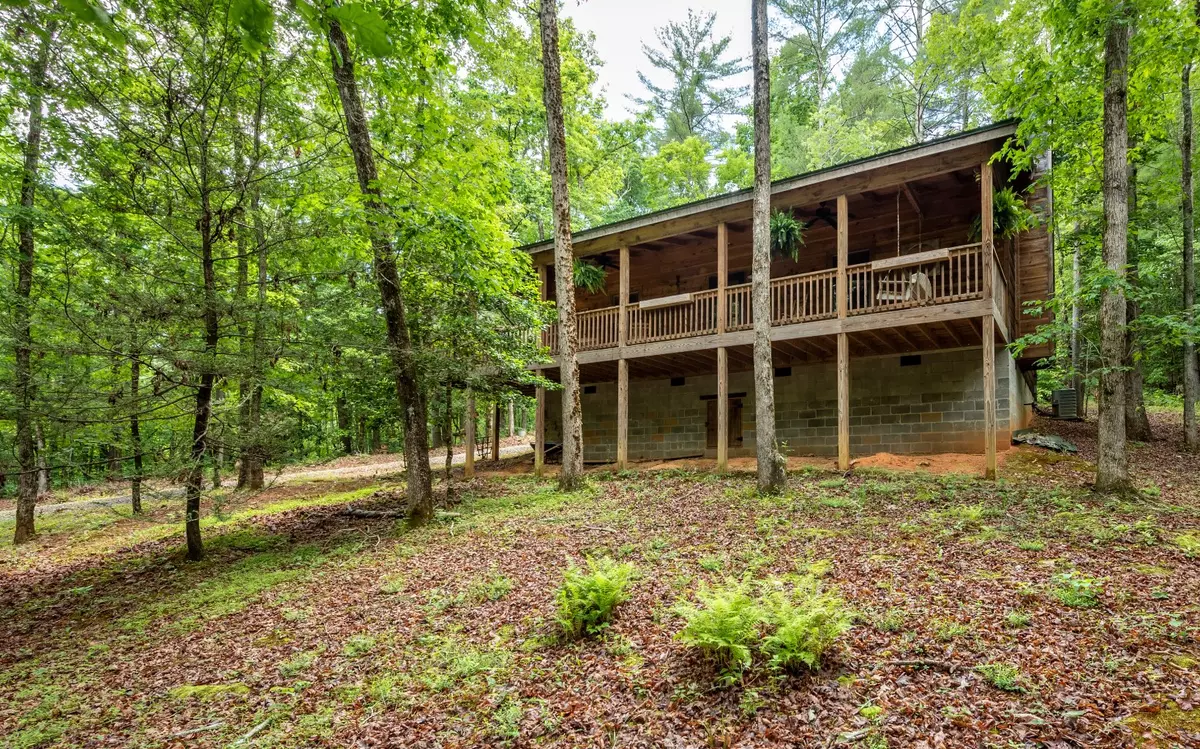 Ellijay, GA 30540,129 Bear Trail