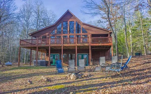 706 Cozy Cove Road, Blairsville, GA 30512