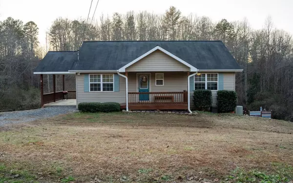 106 McCay Street, Blue Ridge, GA 30513