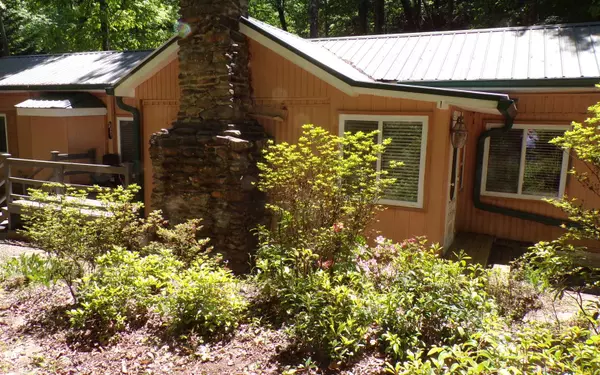 1554 Creek Road, Hiawassee, GA 30546