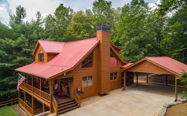 100 Cataula Court, Ellijay, GA 30540