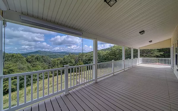 Warne, NC 28909,185 Mountain Knoll Lane