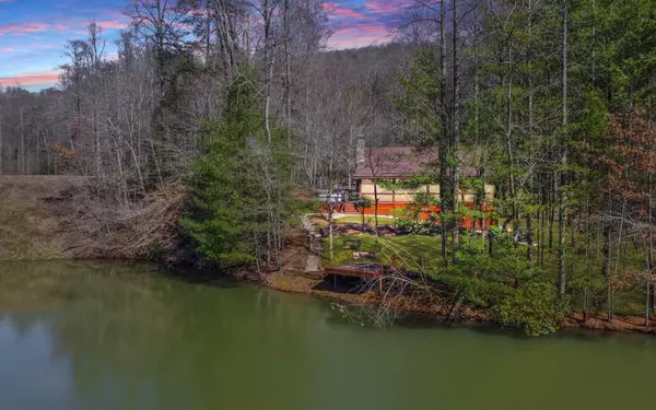 266 Tipton Gap Road, Blue Ridge, GA 30513