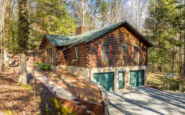 827 Etowah Drive, Ellijay, GA 30540