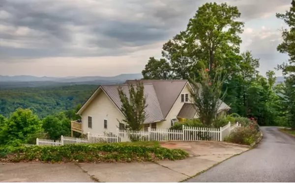 254 Sky High Drive, Blue Ridge, GA 30513