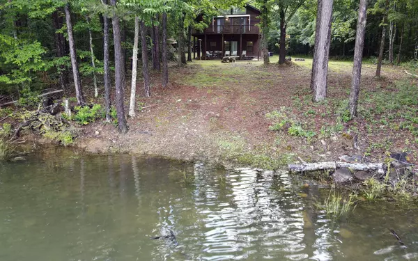 Blairsville, GA 30512,833 Woodland Drive