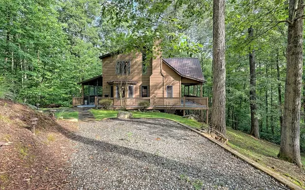 56 Black Oak Drive,  Blairsville,  GA 30512