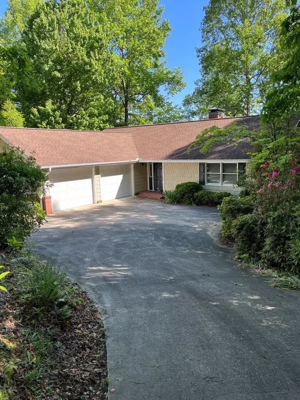 Blairsville, GA 30512,408 Nottely Shores Road W