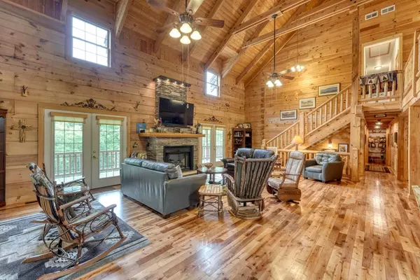 Hayesville, NC 28904,258 White Pine Drive