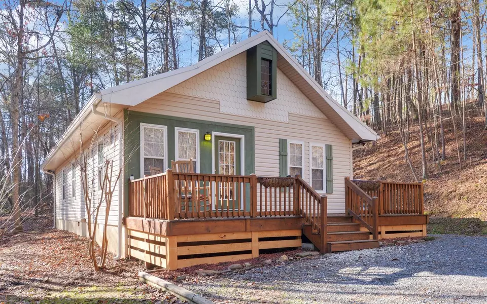 158 Bamby Lane, Ellijay, GA 30540